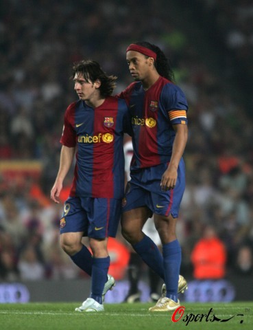 亮眼的球员 亮眼的球员