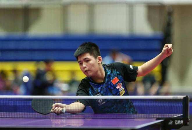 并不是软弱 并不是软弱